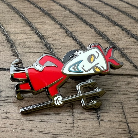 Disney Nightmare Before Christmas Lock Enamel Pin - Picture 4 of 6